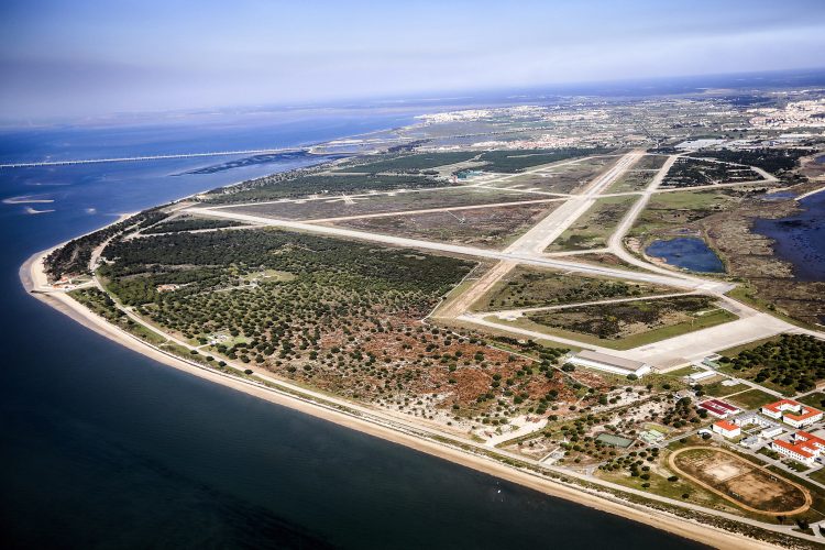 aeroporto montijo