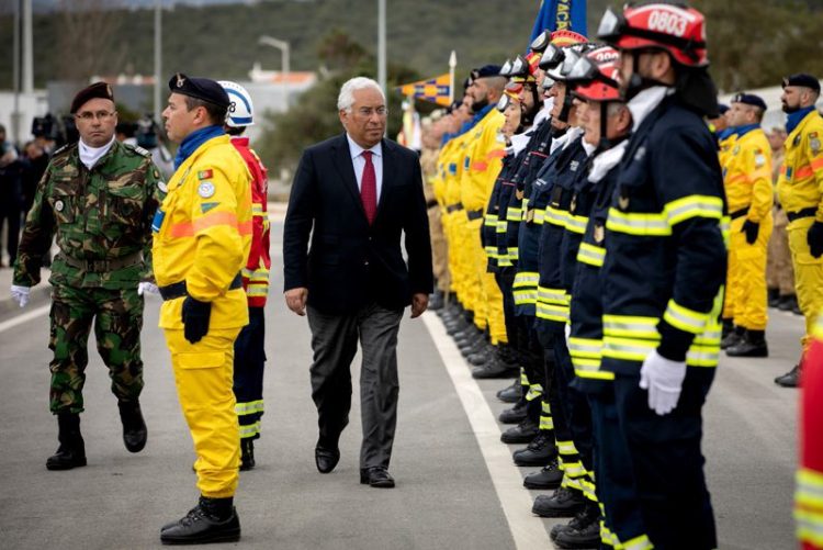 António Costa bombeiros