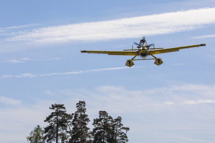avião incendios
