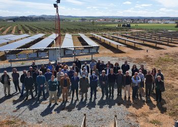visita t]ecnica instala;\ao fotovoltaíca Abroxo