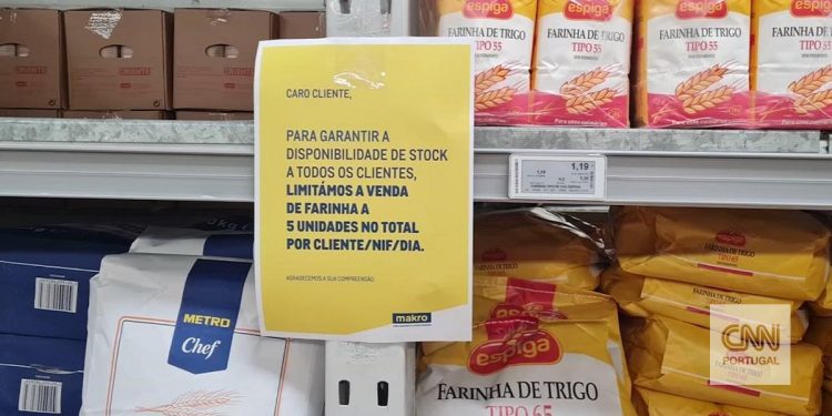 Já há produtos a serem racionados nos supermercados em Portugal: veja quais