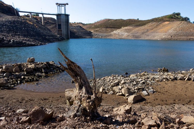 Algarve saiu da época das chuvas com ainda menos água nas barragens