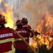 Incêndios no Algarve mobilizam 359 operacionais e 126 veículos. Há dois fogos que mais preocupam os bombeiros