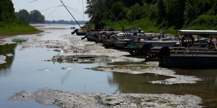 Seca em Itália: Governo declara estado de emergência em várias regiões