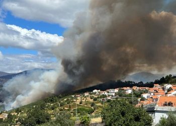 fogo quinta da atalia