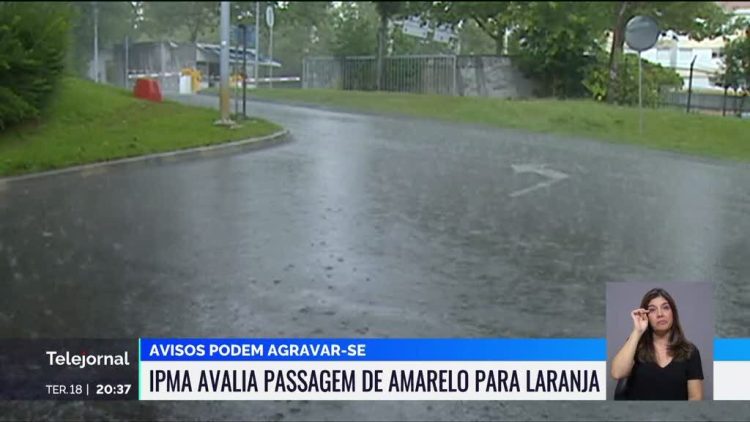 mau tempo chuva