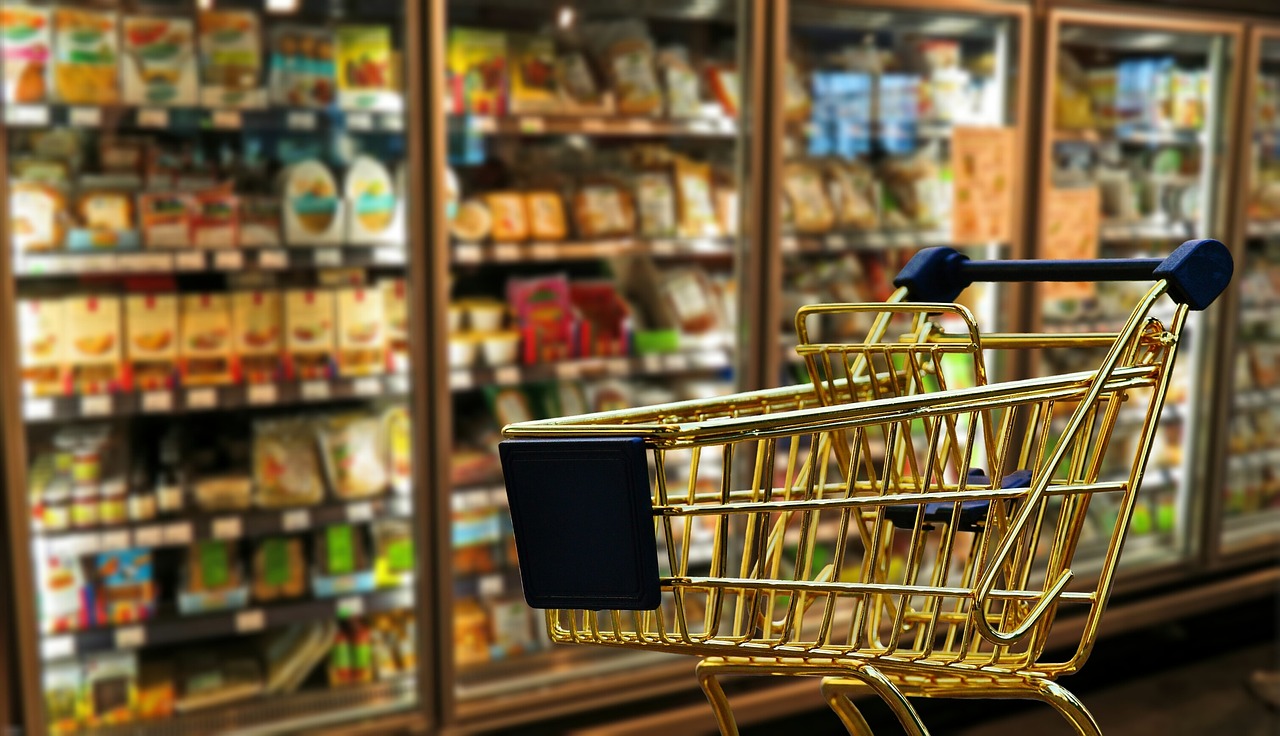 Crise/Inflação: Cabaz de alimentos com IVA zero recua 1,36 euros face a abril