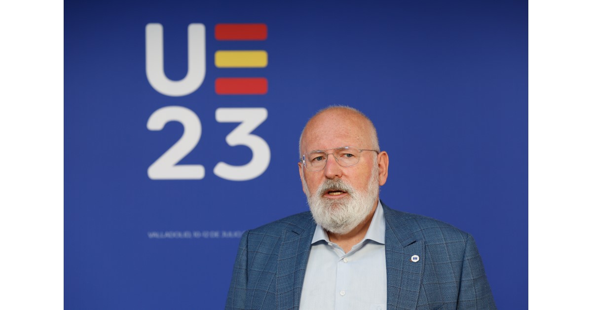 Frans Timmermans, líder do Pacto Ecológico Europeu, quer chefiar Governo dos Países Baixos