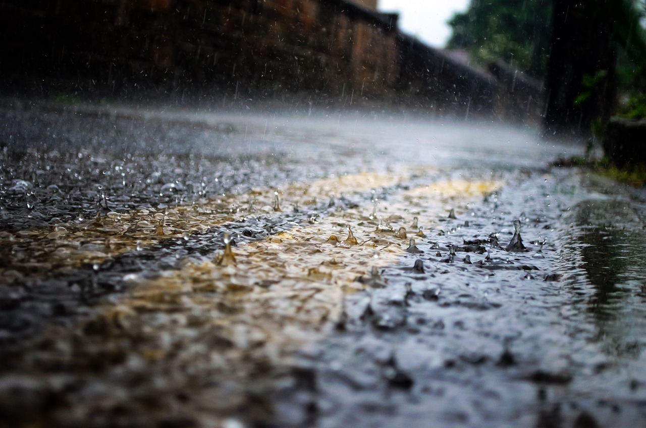 Temperaturas descem e chuva regressa a partir de sexta-feira