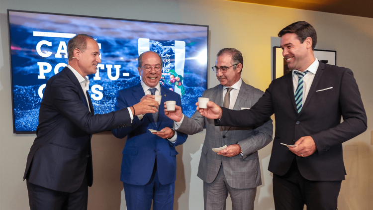 Lançamento de café dos Açores