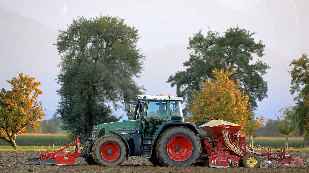 Governo francês vai reunir-se com agricultores em “desespero” com falta de respostas