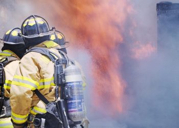 bombeiros chamas