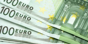 dinheiro 100 euros